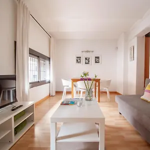 apartamento-zona-sagrada-familia.catalonia-hotels.com/