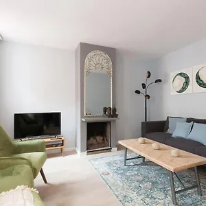 2-bdr-penthouse-in-gracia.catalonia-hotels.com/